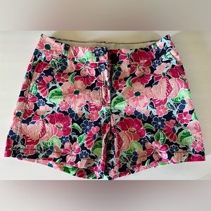 Crown & Ivy shorts. Like new